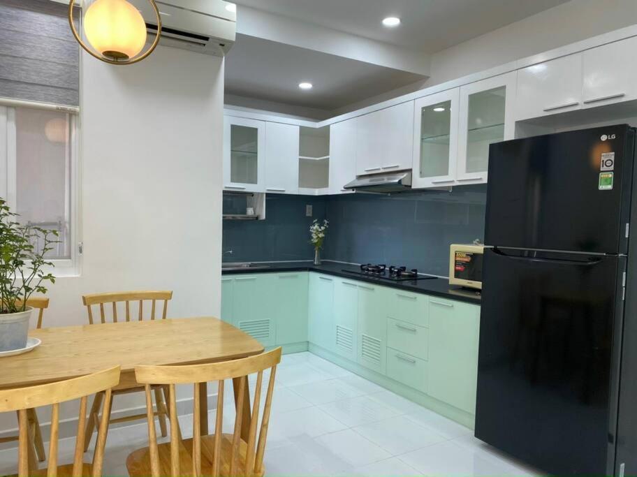 Ho 2 Pn Sunrise Sang Dep Canh Lotte Mart Quan 7 Apartment Ho Chi Minh City